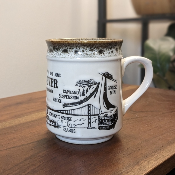 Vintage Vancouver British Columbia coffee mug - Picture 3 of 5